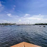 Bay View Beauty 1 Bedroom Condo In Coconut Grove Parking Included