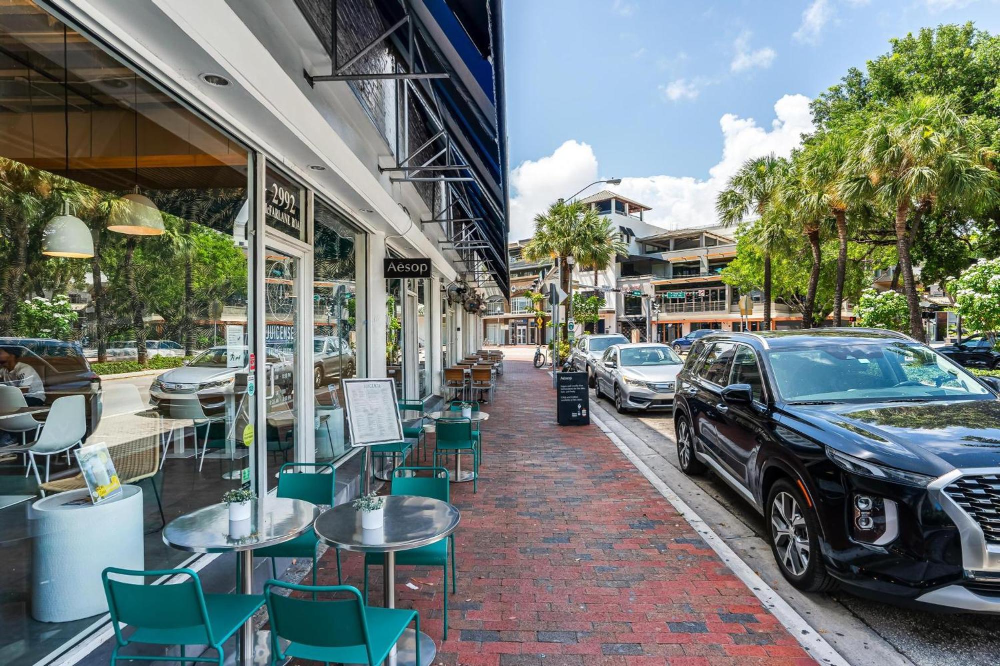 Bay View Beauty 1 Bedroom In Coconut Grove Parking Included Apartment