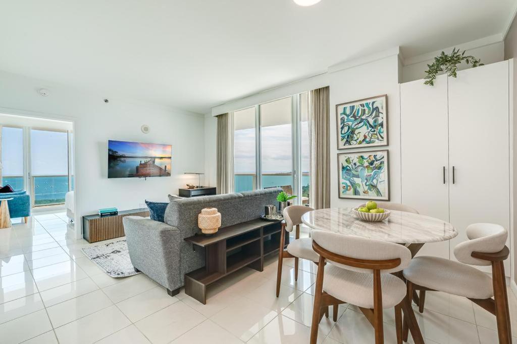 Apartment Bay View Beauty 1 Bedroom In Coconut Grove Parking Included Miami